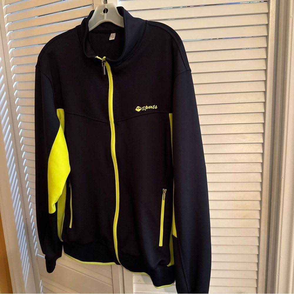 Source Unknown Black and Neon Yellow Performance Jacket
